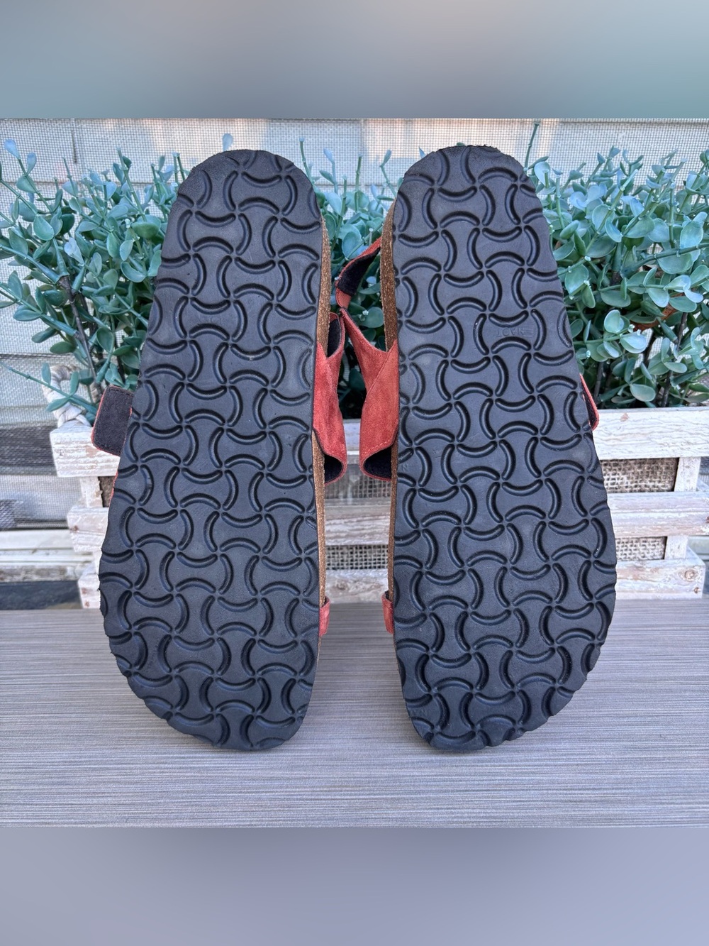 Naot Baltimore Slingback Sandal - Picture 10 of 11